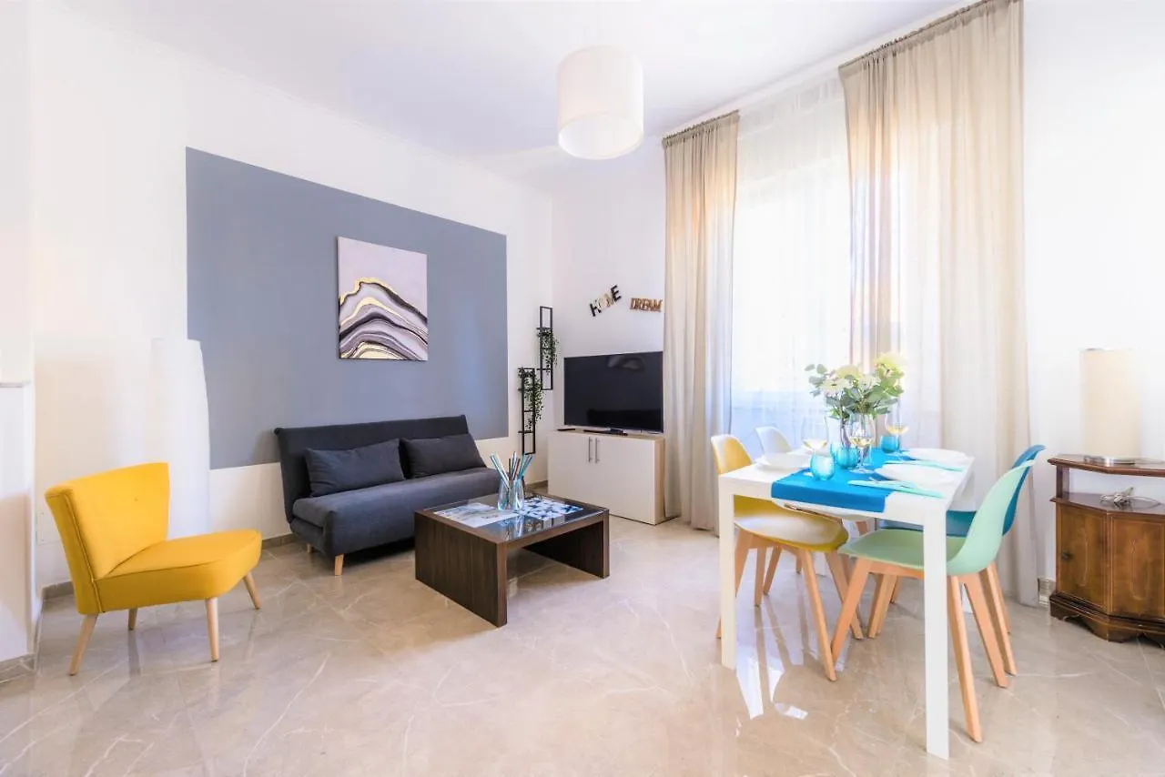 Hostly - Colorhome Pisa Midtown - Unique 3 Rooms With 3 Private Bathrooms Apartamento